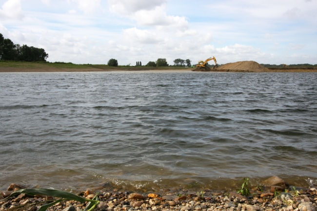 Stroomgeulverbreding gezien vanaf Herbricht. Het waterpeil van de Maas was op dat moment rond 38m boven NAP in Borgharen. Stroomgeulverbreding gezien vanaf Herbricht. Het waterpeil van de Maas was op dat moment rond 38m boven NAP in Borgharen.