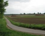 De eerste graafmachines hebben hun visitekaartje afgegeven.Het begin van een grote klus. (18-5-2008 - Jan Dolmans)