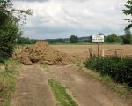 Op 25 mei werd de meebruggenweg afgesloten. (25-5-2008 - Jan Dolmans)