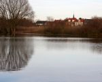 Opname vanaf de Hochter Bampd met op de achtergrond de woningen langs de Maas van Itteren. De kerktoren steekt er nog boven uit. (25-1-2009 - Jan Dolmans)