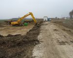 Hier wordt 17 maart gestart met de aanleg van een nieuwe werkweg. (14-3-2009 - Han Hamakers)