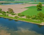 Dit gebied zal enkele meters worden afgegraven om de Maas meer ruimte te geven bij hoogwater. Het lager gelegen deel zal straks regelmatig overstromen en hierop zal zich een specifieke flora gaan ontwikkelen. 
De weerdverlaging zal vanaf de rivier enkele honderden meters landinwaarts gaan. (30-4-2009 - Bron: ing. Hans Brinkhof)