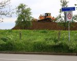 Aanleg van het gronddepot ten noorden van Borgharen. (12-5-2010 - Jan Dolmans)